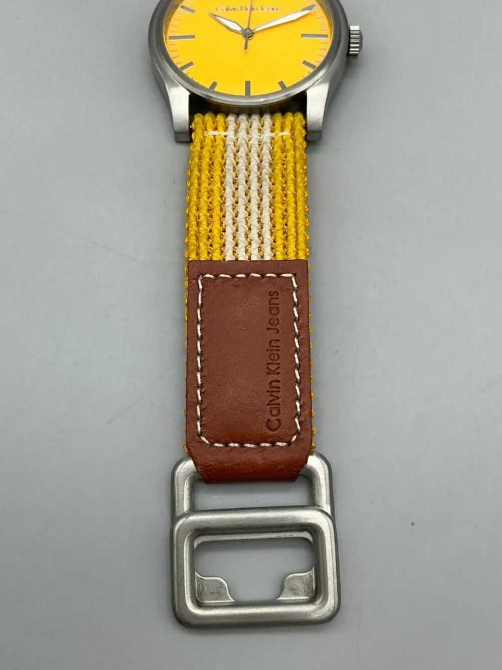 Calvin Klein Jeans Commerce Root Mens Watch Silver Tone Yellow New Battery